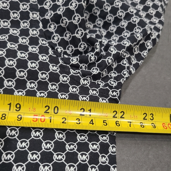 Michael Kors Black and White Men's  Logo Print Shirt Sz.L - Picture 3 of 7